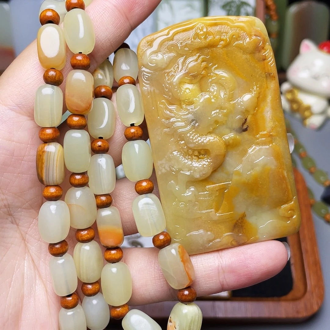 三***爷新疆昆仑山脉料生肖龙牌