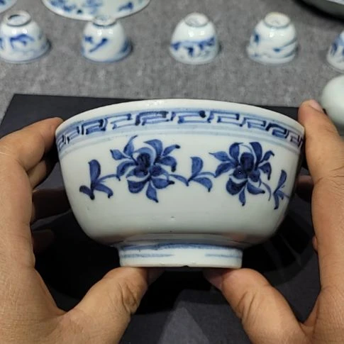 碗瓷**头，，，，，，，，，