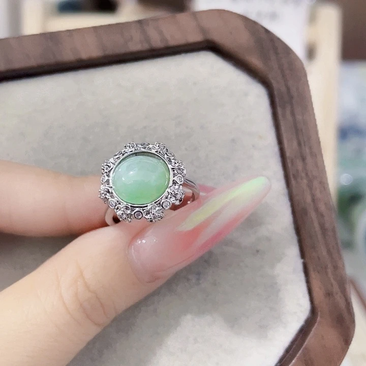 翡翠未镶嵌颈饰天然翡翠Ａ货