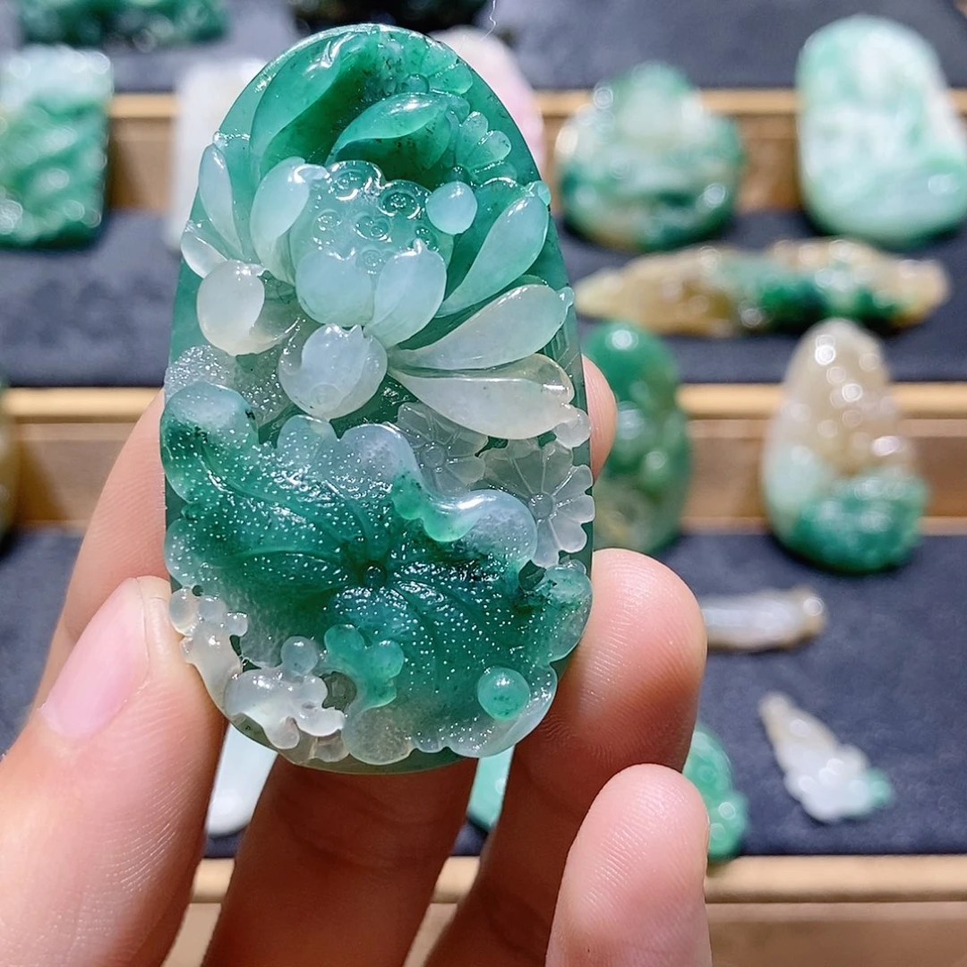 绽***放独山玉未镶嵌吊坠