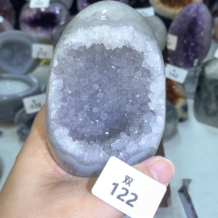未镶嵌水晶大型摆件（非配饰）