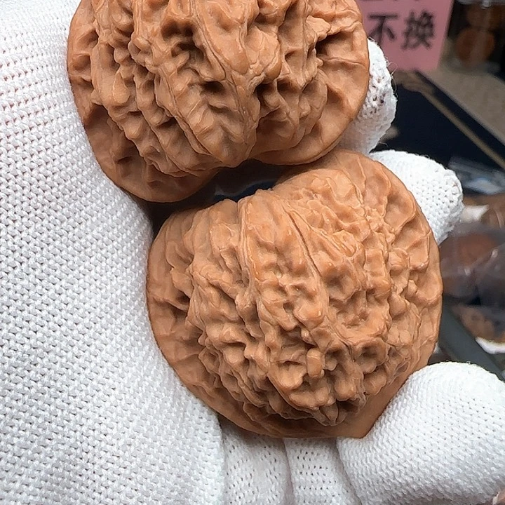 文玩核桃吊坠大***鸟全品盘龙纹42