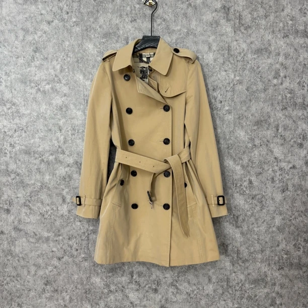 95新 BURBERRY/博柏利 Burberry卡其色风衣外套