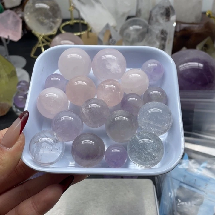 水晶12未镶嵌两***灵天然水晶