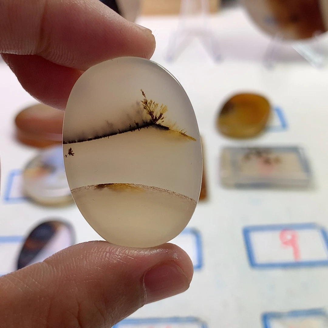 玛瑙/玉髓未镶嵌珠宝半成品