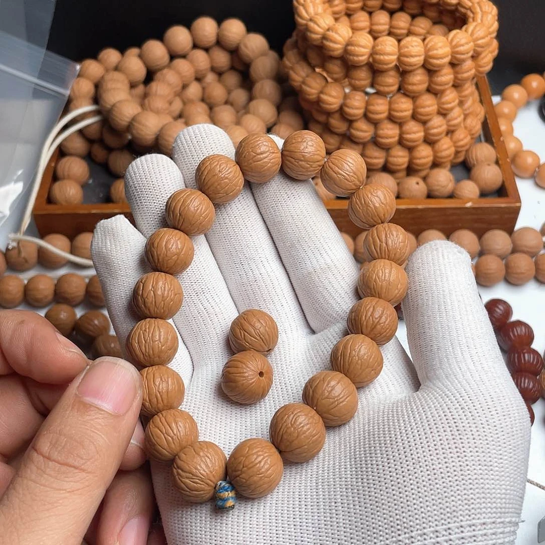 猴头核桃手串只***朱纯天然无修聚宝盆