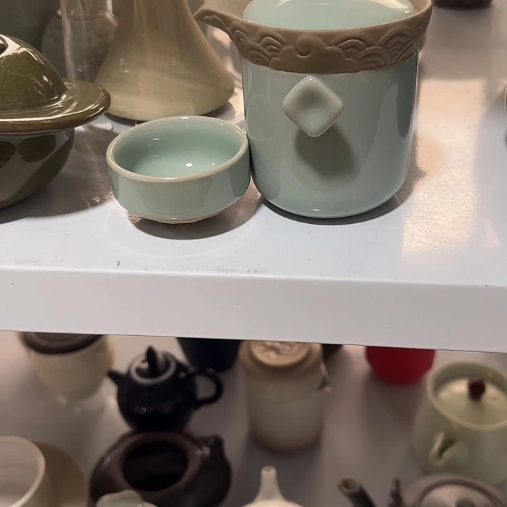 主人杯一个，瓷。。。。。