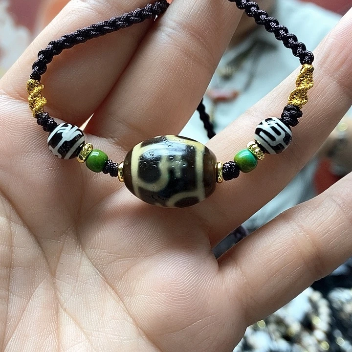 玛瑙/玉髓颈饰合金