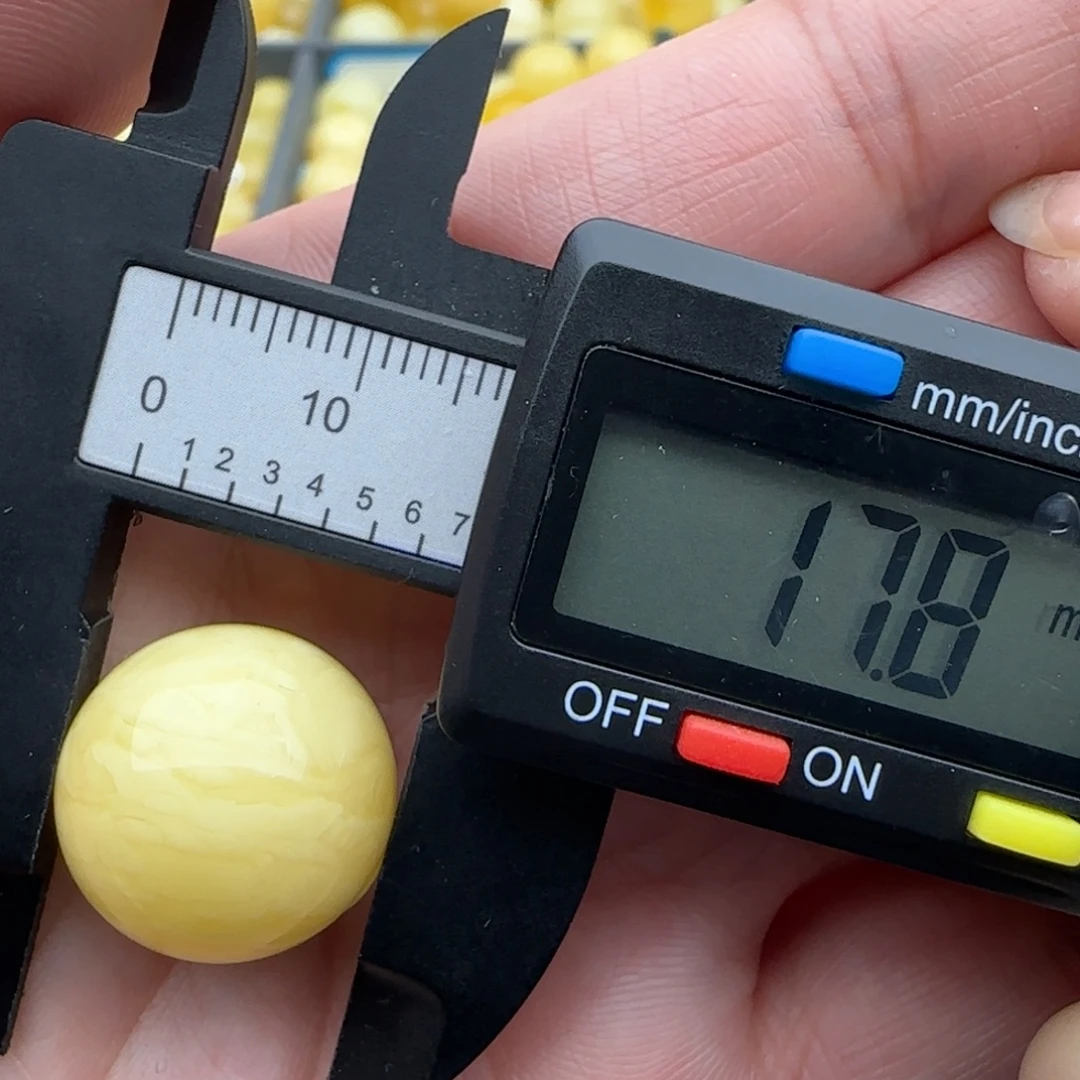 蜜蜡未镶嵌裸石浓蜡虎皮千层珠子