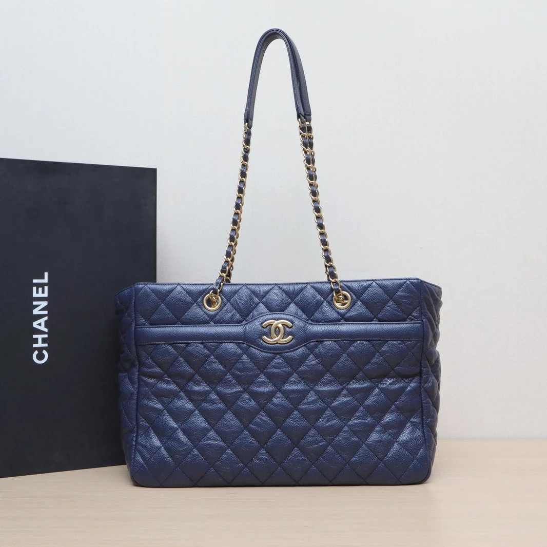 95新 Chanel/香奈儿 【黑黑】 蓝色 21开 金扣 链条 tote 托特包
