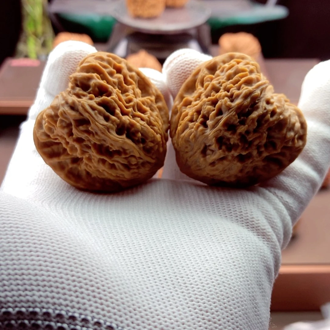 文玩核桃把件小爱心拉丝深凹40.2.37.3.38.9