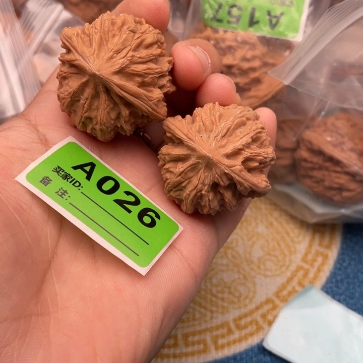 文玩核桃把件核桃