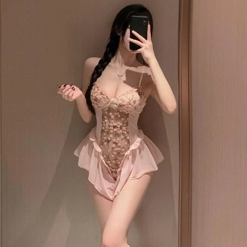 纯欲深V花蔓连体衣御姐收腰吊带内衣露臀性感优雅套装蕾丝