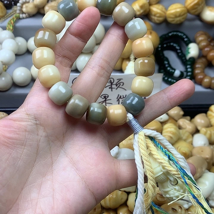 手串菩提根/象牙果桶珠14手持