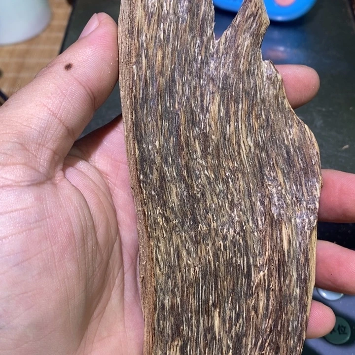 始***有沉香沉香碎屑海南