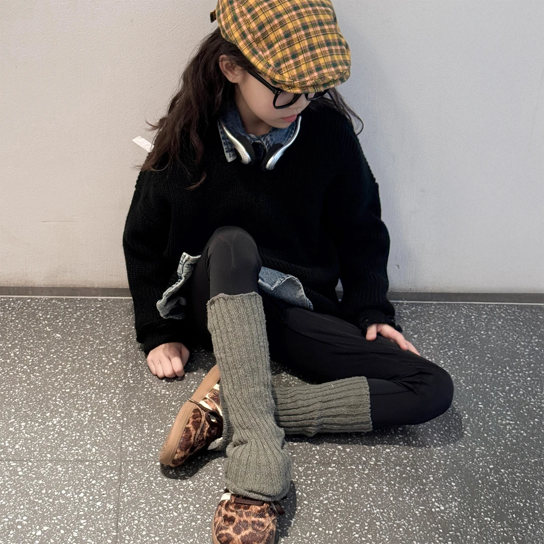 女童冬装2025新款女孩冬季韩版洋气黑色针织毛衣儿童网红炸街穿搭