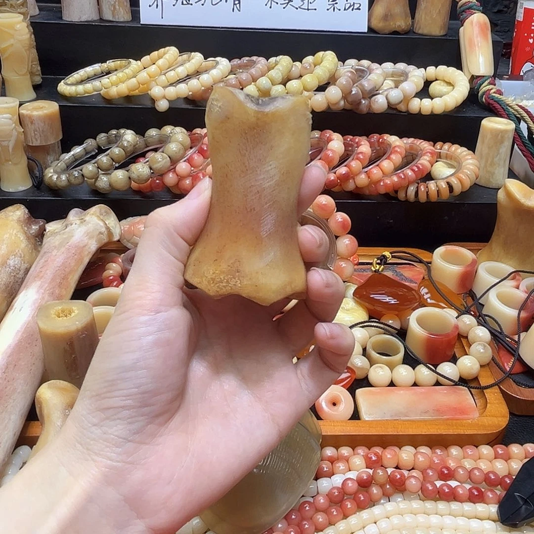无非金属掌骨手把件