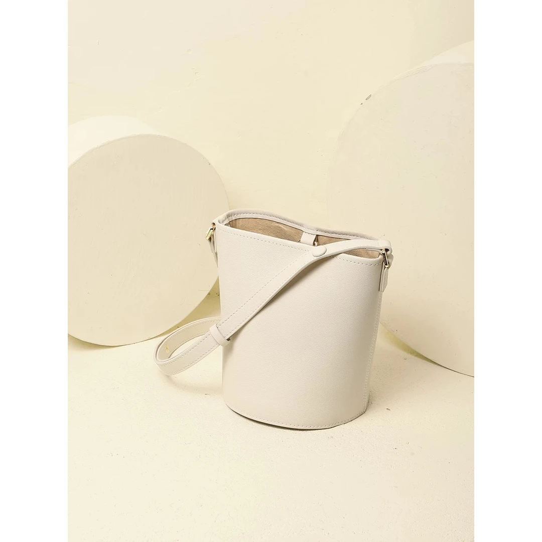 B11 经典格纹休闲百搭斜跨小水桶XX