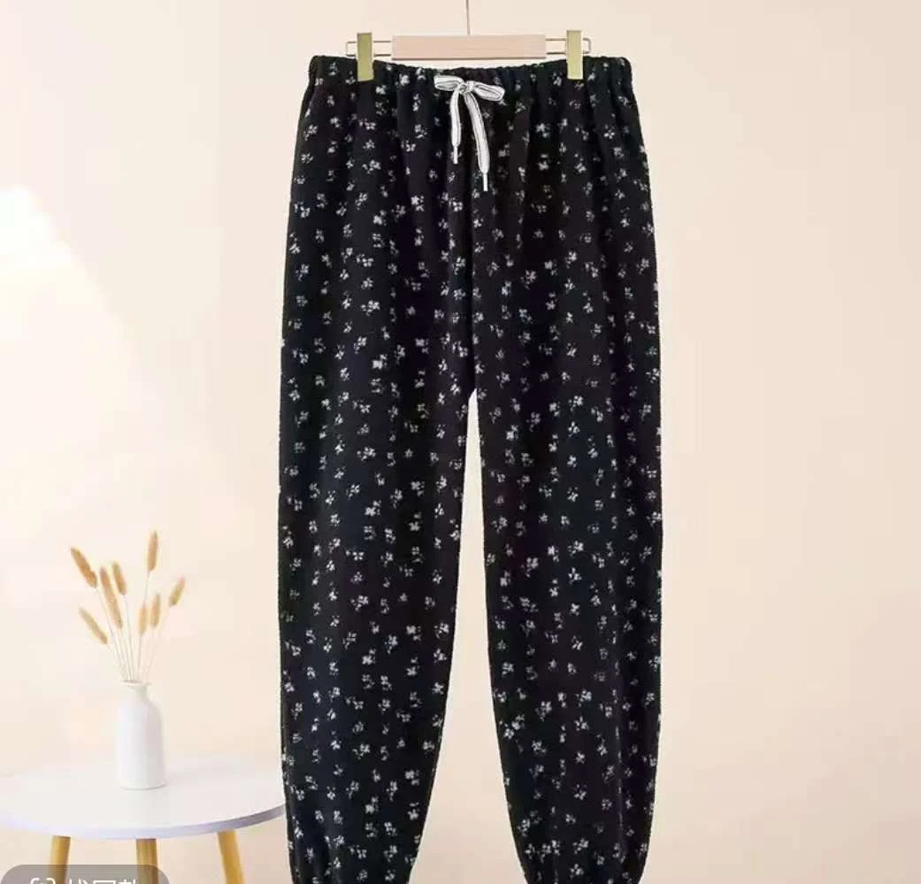 孕妇秋冬加厚甜美束脚保暖家居睡裤。