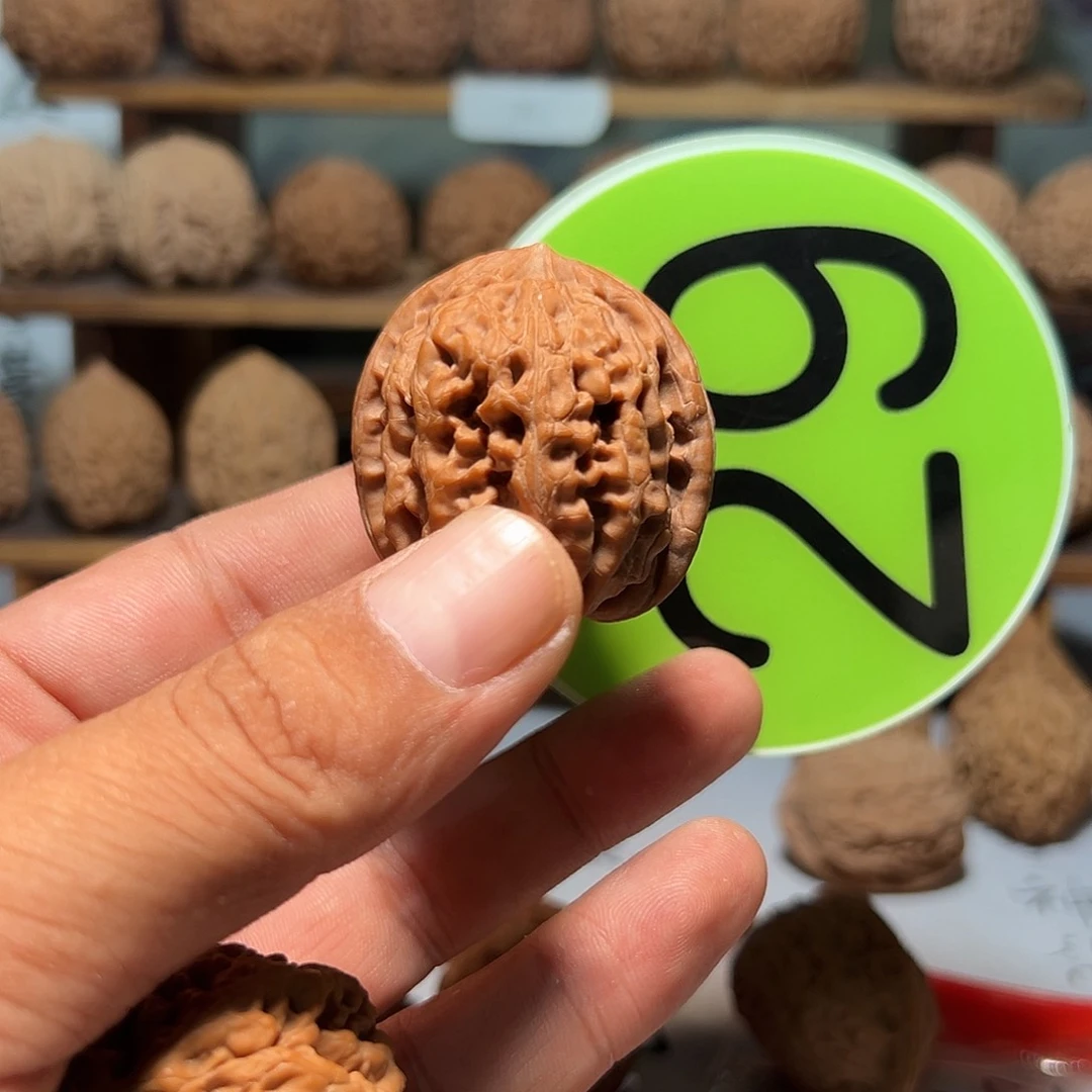 葫*娃文玩核桃，绿色29号