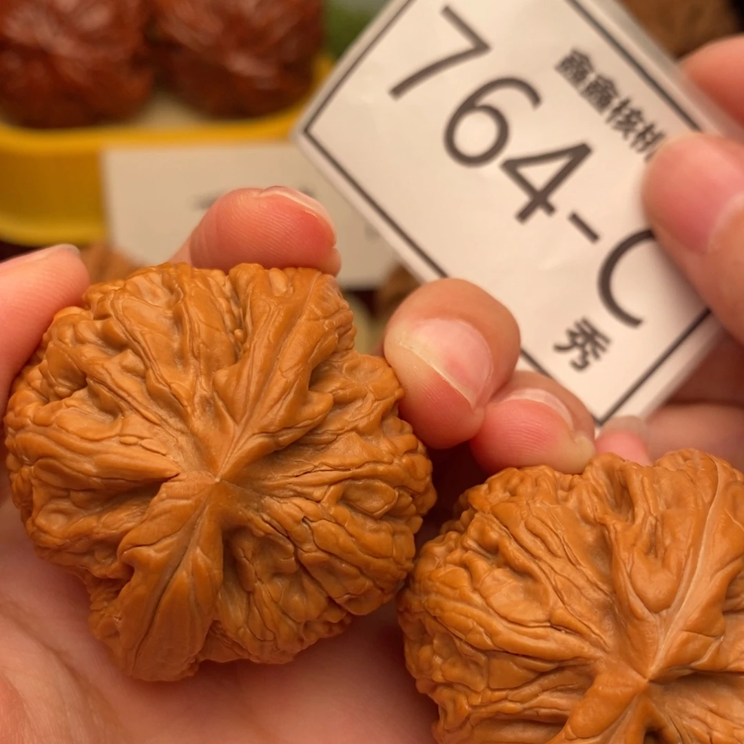 把件文玩核桃红锦鲤43……