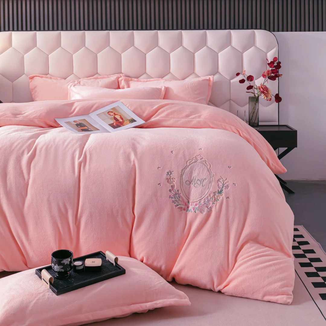 秋冬款加绒加厚刺绣款蕾丝绣花牛奶绒四件套梦露sy总