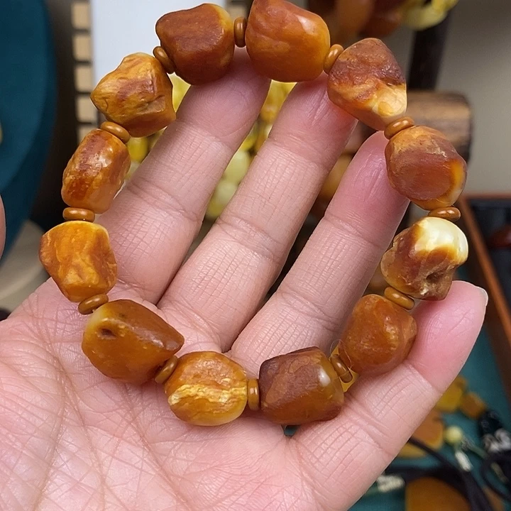 琥珀未镶嵌颈饰手串