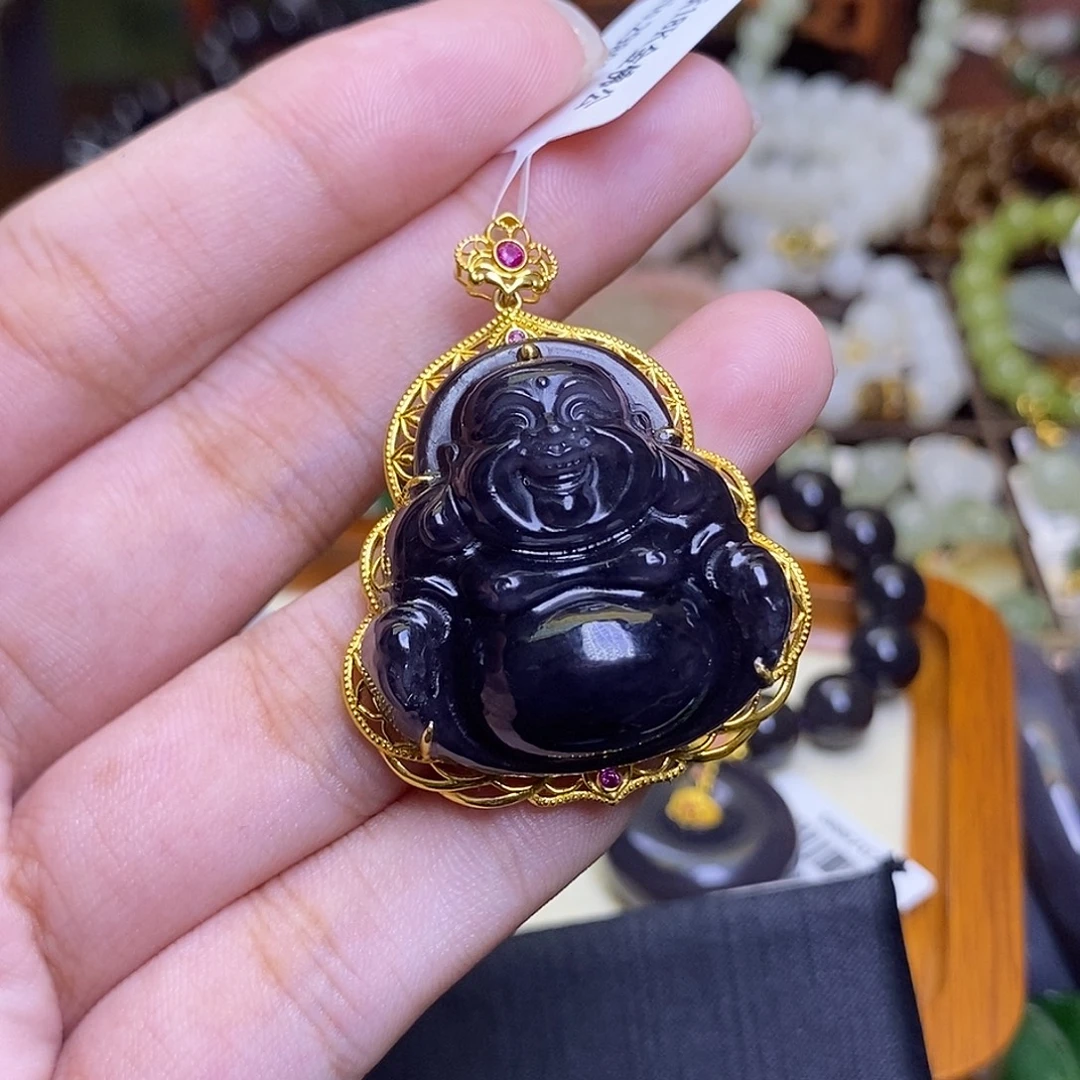 和田玉未镶嵌颈饰浓烟紫老料佛公金镶帝王紫