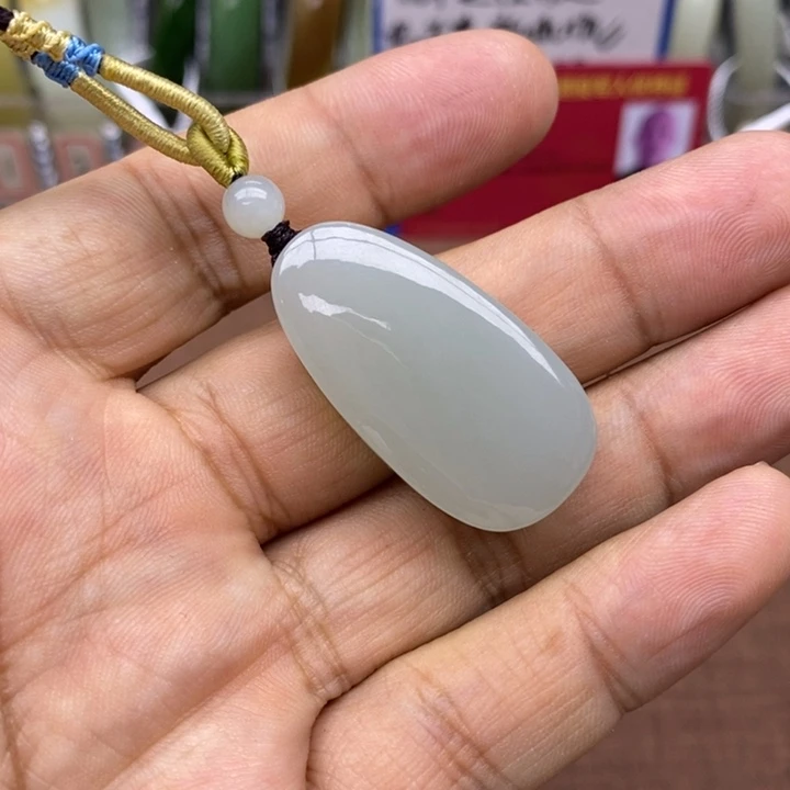 和田玉未镶嵌吊坠(不含链)