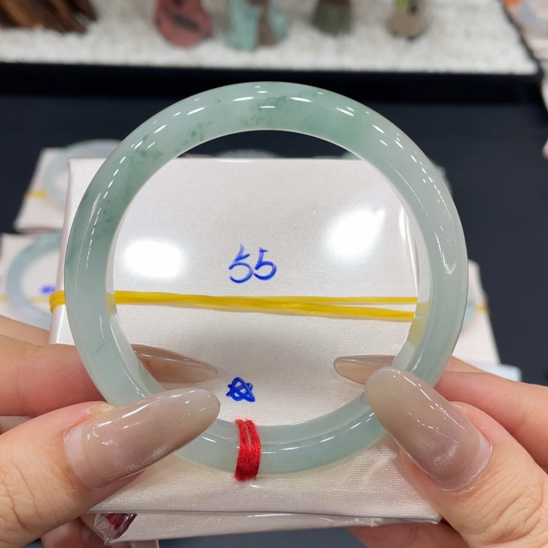 未镶嵌手镯翡翠缅甸天然翡翠手镯