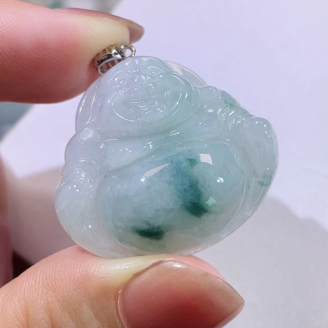 翡翠未镶嵌颈饰佛公