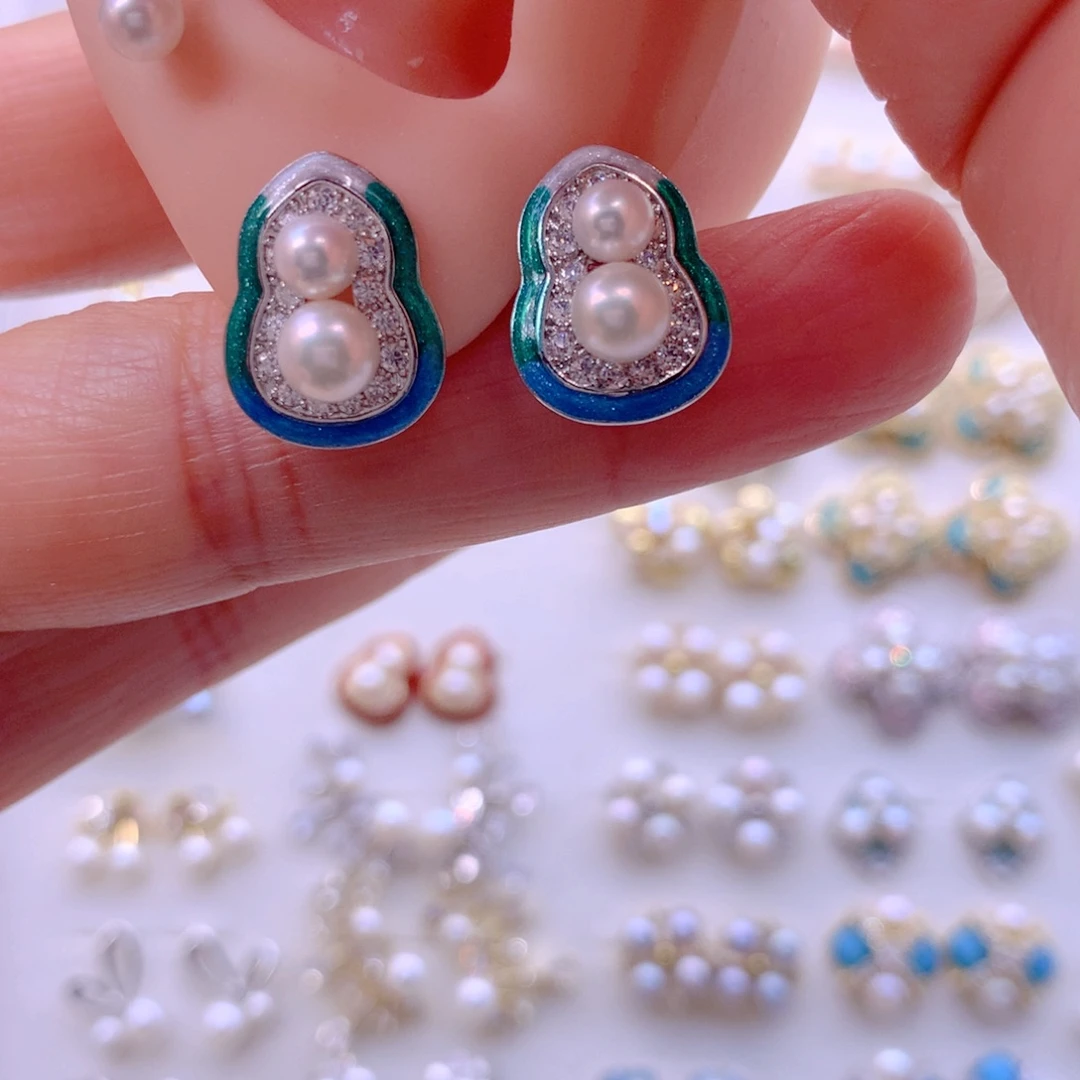 淡水珍珠合金耳饰