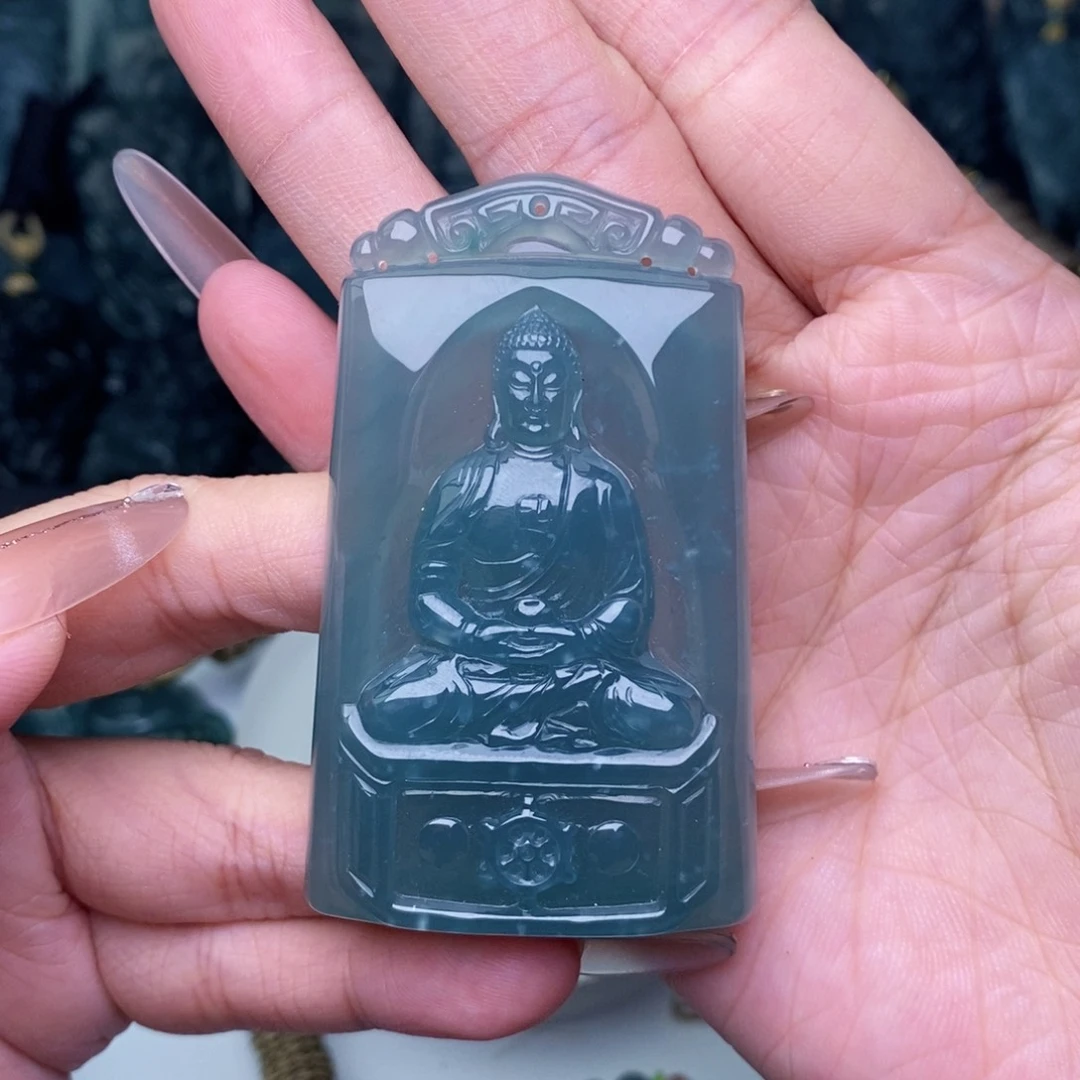 颈饰未镶嵌翡翠