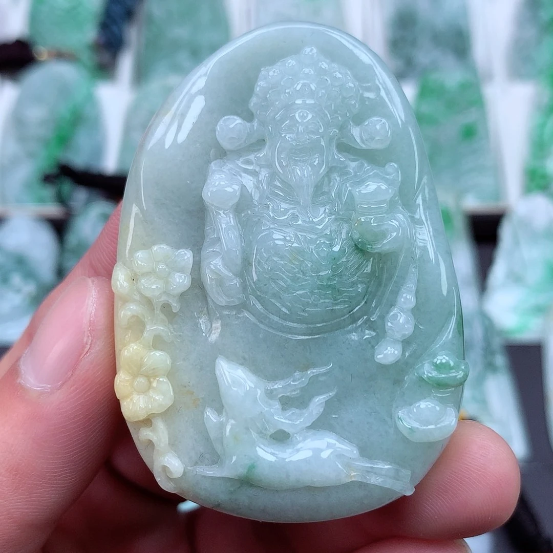 翡翠颈饰未镶嵌翡翠吊坠
