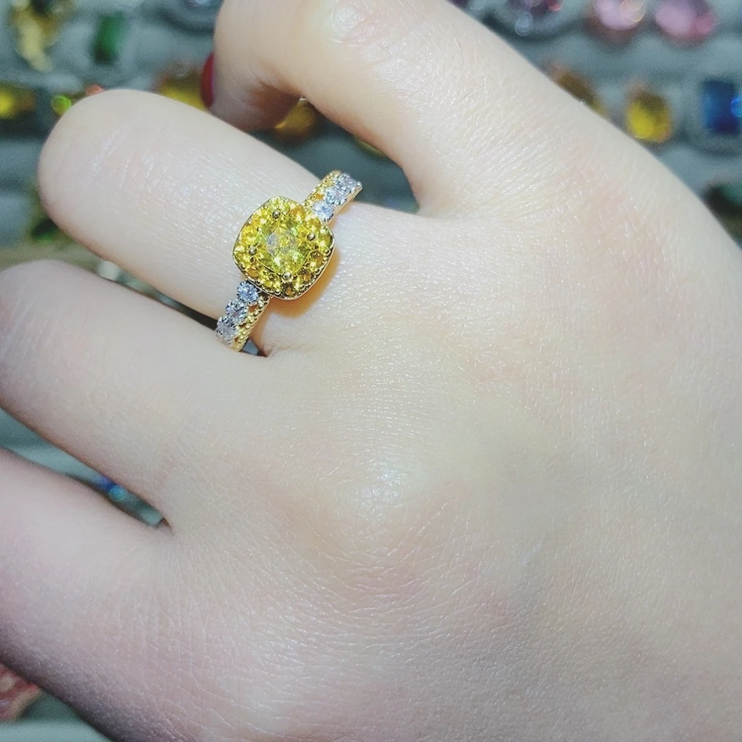 【闪购商品】托帕石耳饰银S925镶嵌