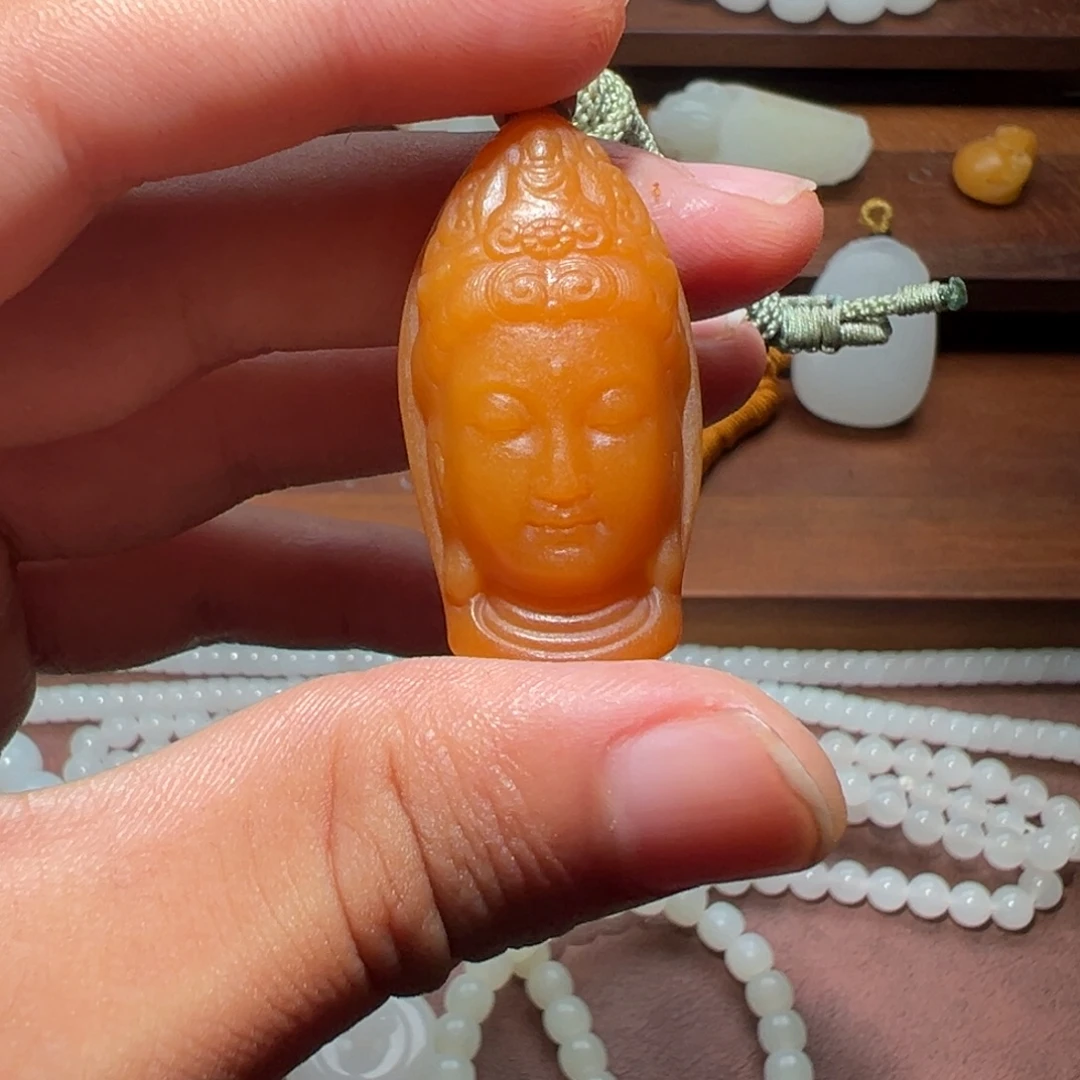 颈饰未镶嵌和田玉