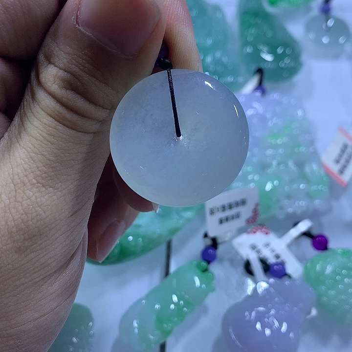 翡翠未镶嵌颈饰天然翡翠A货吊坠