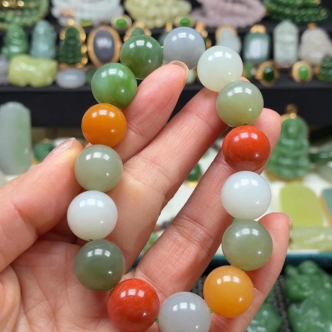 和田玉未镶嵌颈饰卡14