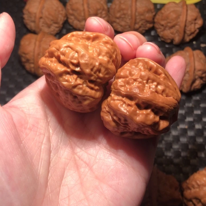 钟***啊把件文玩核桃蛤蟆