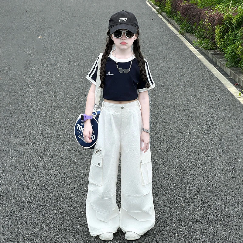 2025年款衣服儿童新款女童网红短袖t恤套装女孩夏季阔腿裤两件套