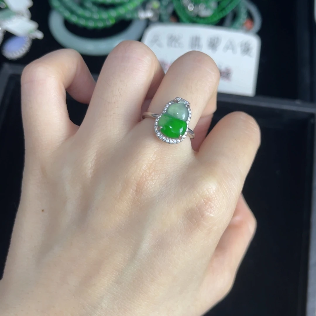 翡翠银S925镶嵌戒指葫芦戒指