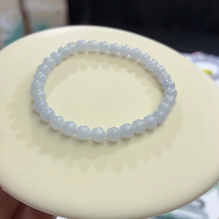 翡翠未镶嵌手链卡5.6福利款