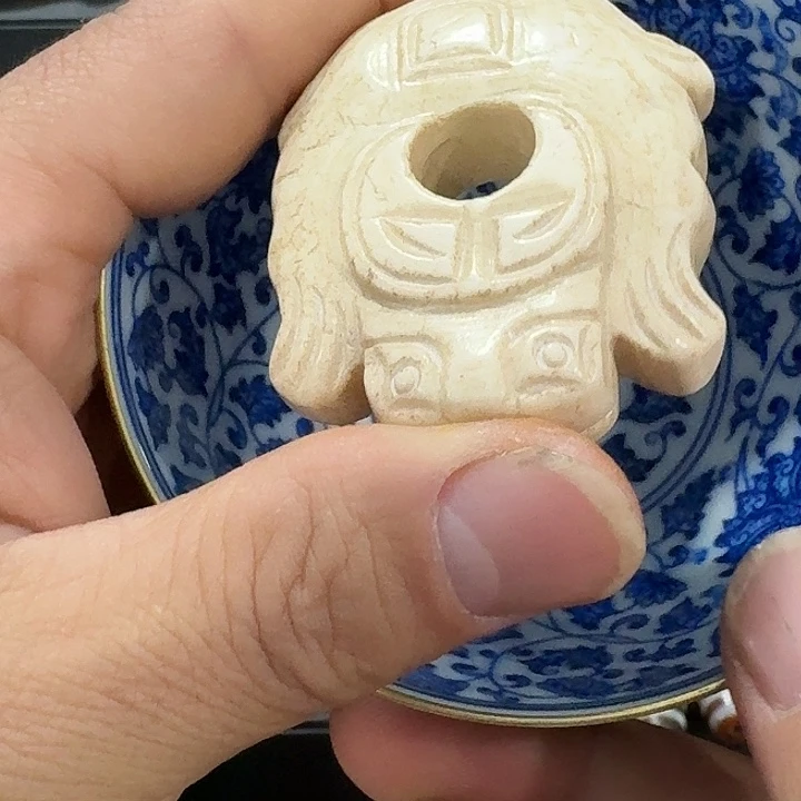 摆件瓷自顾自的一个