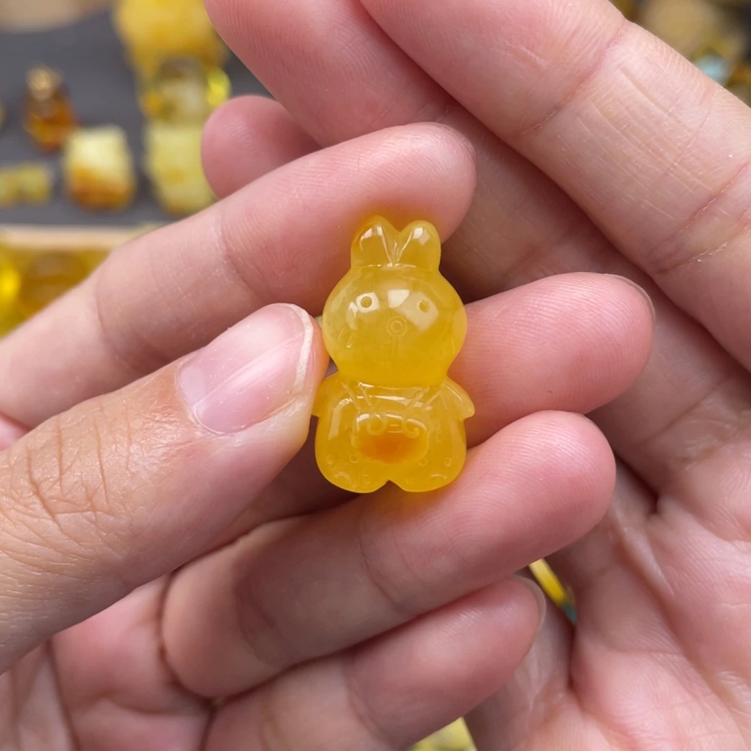 裸石琥珀未镶嵌蜜蜡
