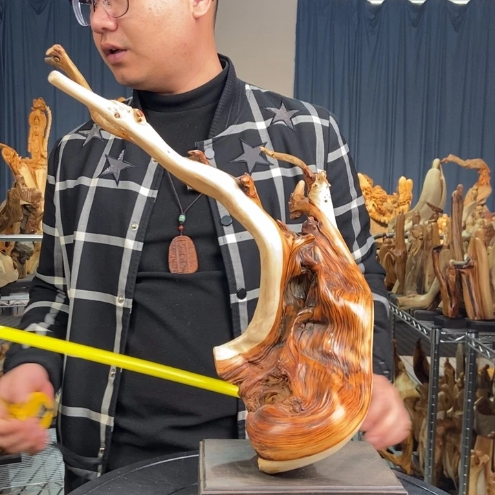 柏木（崖柏）随型摆件