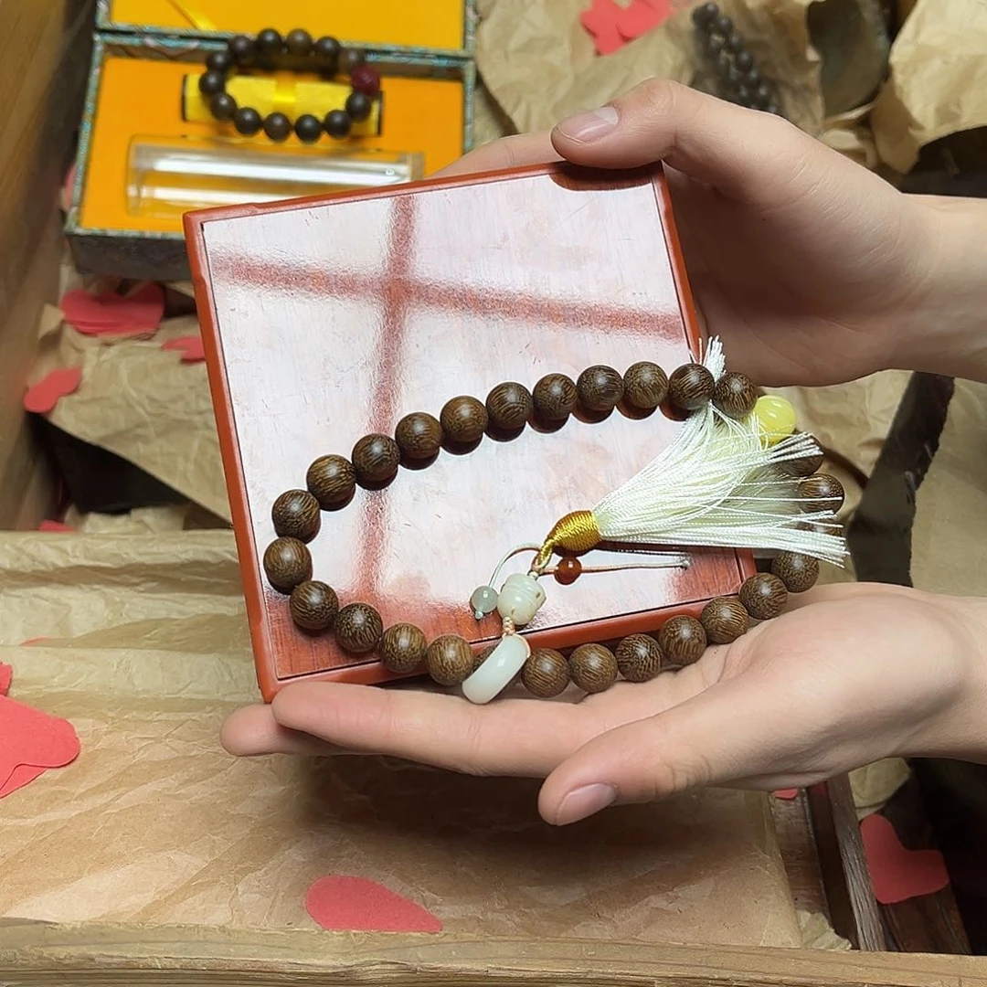 大叶紫檀（黑酸枝木类）