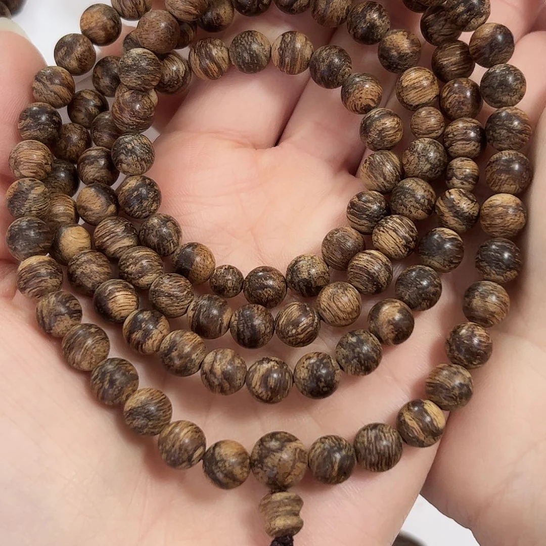 沉香沉香碎屑斯里兰卡 沉水 卡:0.73 重:22.35g