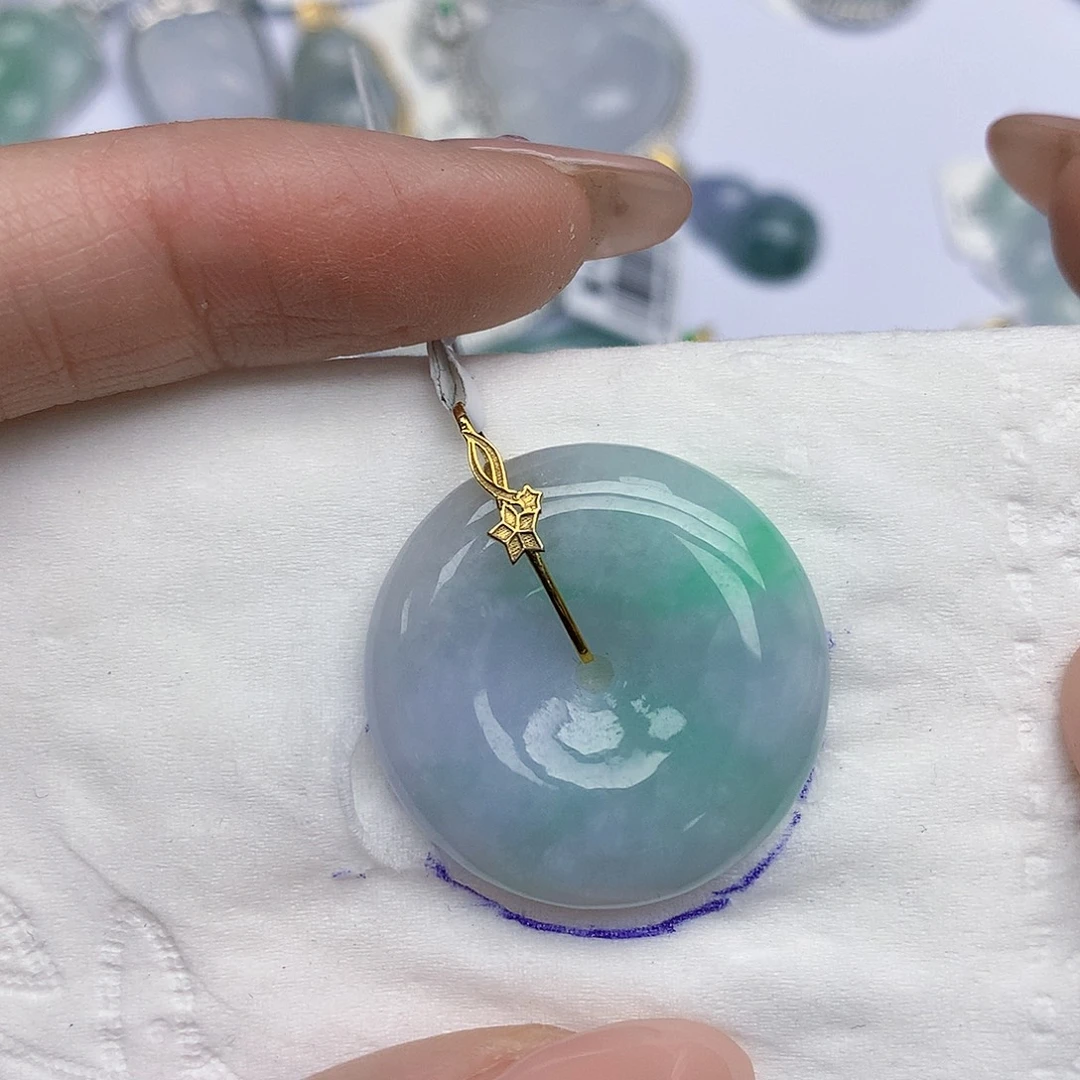 翡翠18K金镶嵌颈饰天然翡翠A货 百元以上9元证书费自理