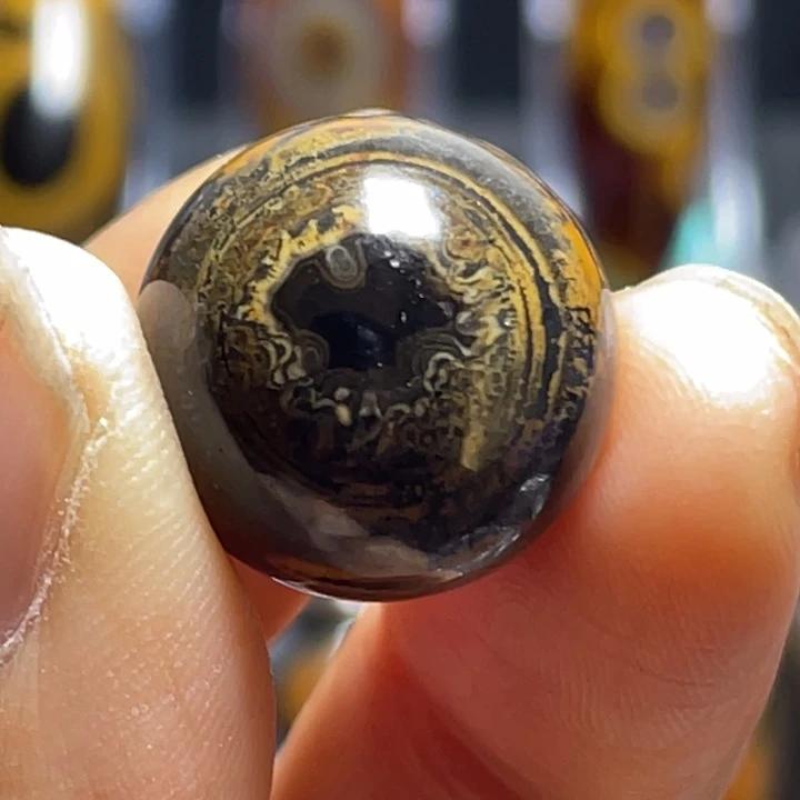 玛瑙/玉髓颈饰未镶嵌君*