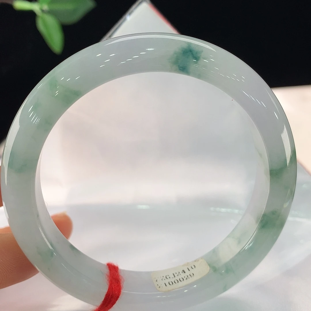 翡翠未镶嵌手镯0029